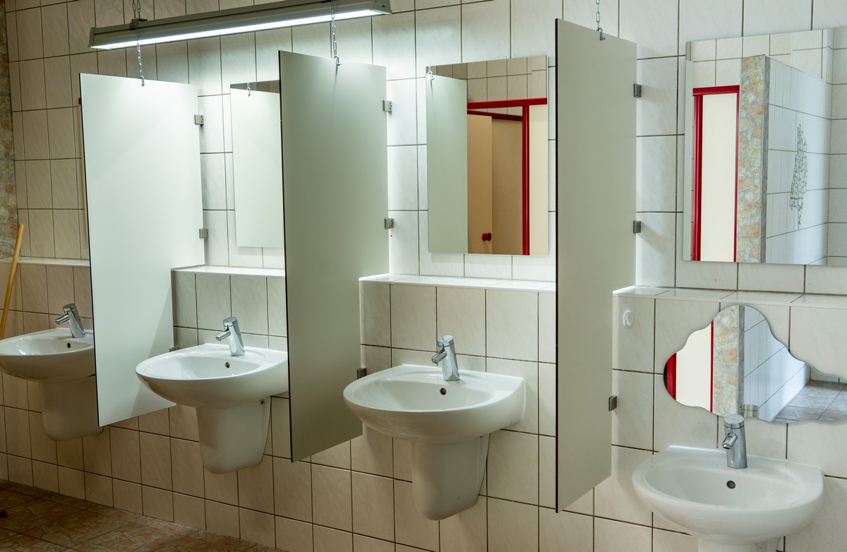 10 Stück Einweg-Toilettensitzbezug, Typ Reise, Camping, Hotel,  Badezimmerzubehör, Papier, Wasserfest, Löslicher Wasser-Toilettenbezug -  Temu Germany