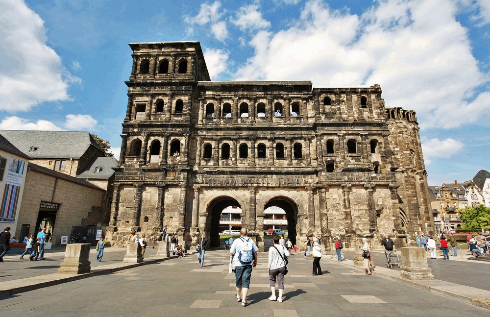 Trier-I-Porta-Nigra