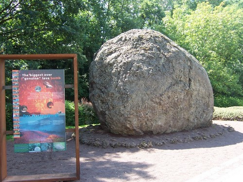 Vulkaanmuseum Daun 1